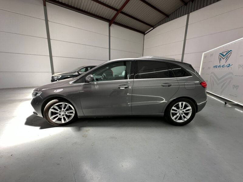 MERCEDES-BENZ B200 8G-DTC