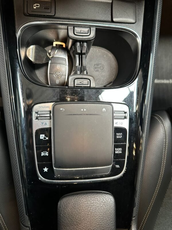 MERCEDES-BENZ B200 8G-DTC