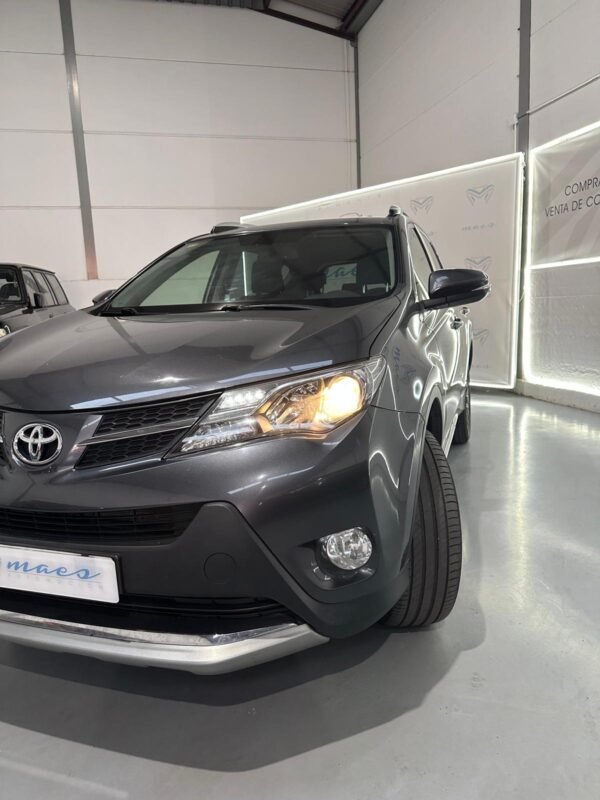 TOYOTA RAV 4 150D AWD Advance