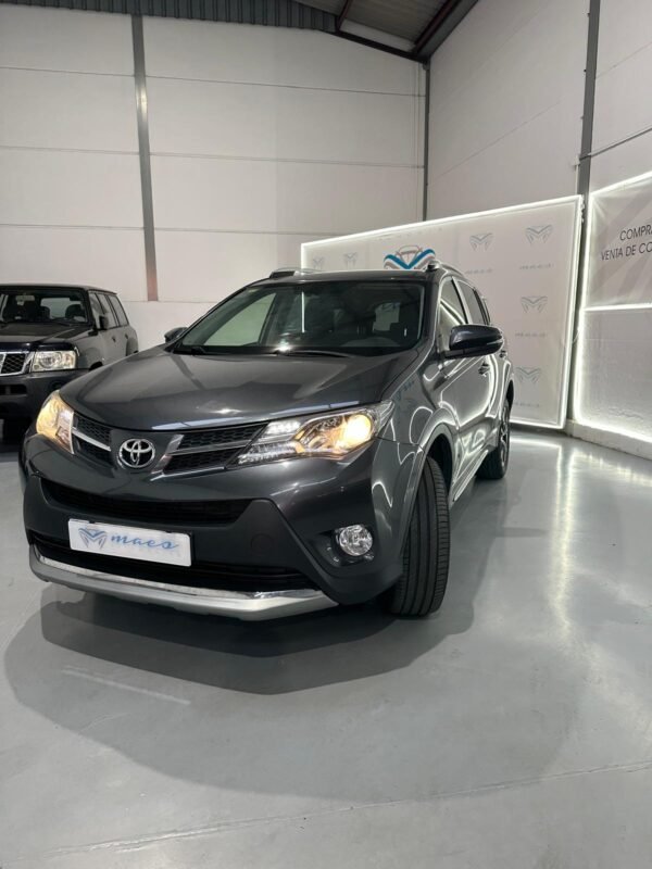 TOYOTA RAV 4 150D AWD Advance