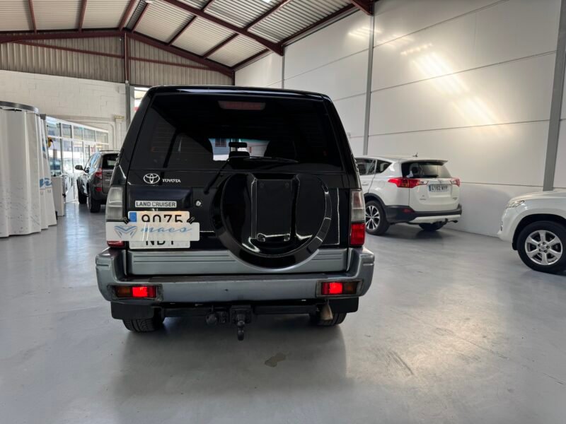 TOYOTA LAND CRUISER 3.0 D4D GX