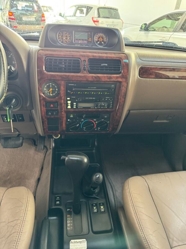 TOYOTA LAND CRUISER 3.0 D4D GX