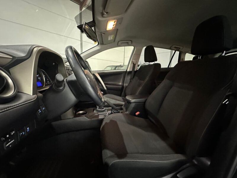 TOYOTA RAV 4 150D AWD Advance