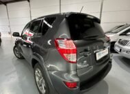 TOYOTA RAV 4 2.2D-CAT Executive 4×4 CS AutoDrive