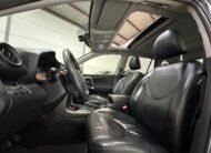 TOYOTA RAV 4 2.2D-CAT Executive 4×4 CS AutoDrive