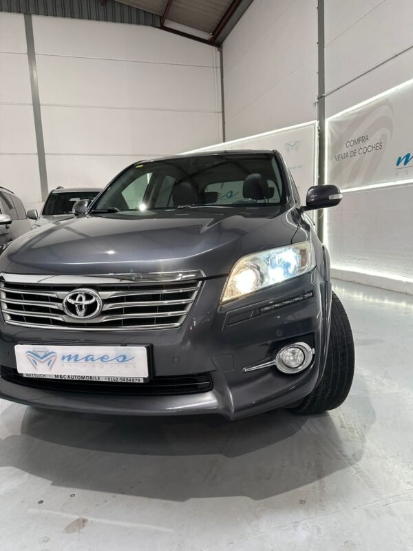 TOYOTA RAV 4 2.2D-CAT Executive 4×4 CS AutoDrive