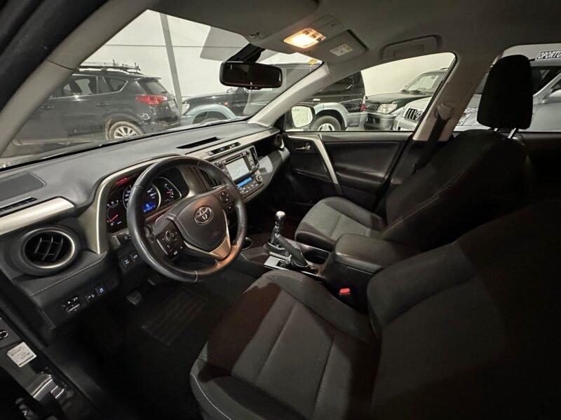 TOYOTA RAV 4 150D AWD Advance