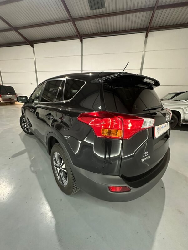 TOYOTA RAV 4 150D AWD Advance