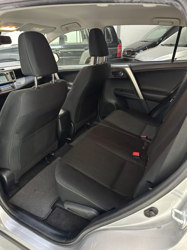 TOYOTA RAV 4 150D AWD Advance