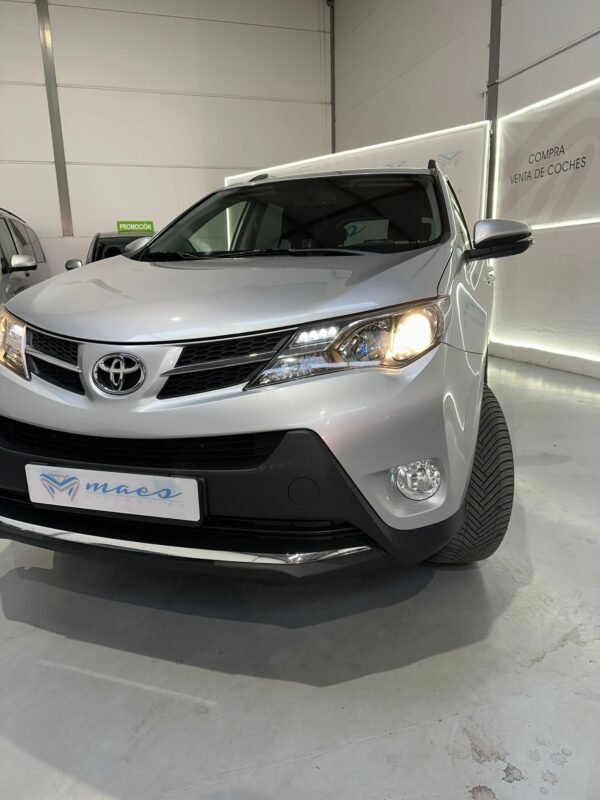 TOYOTA RAV 4 150D AWD Advance