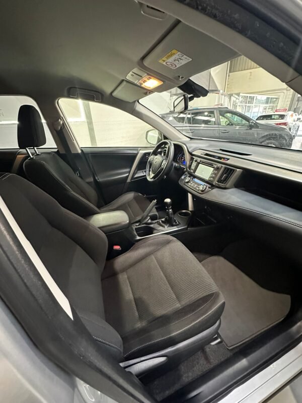 TOYOTA RAV 4 150D AWD Advance