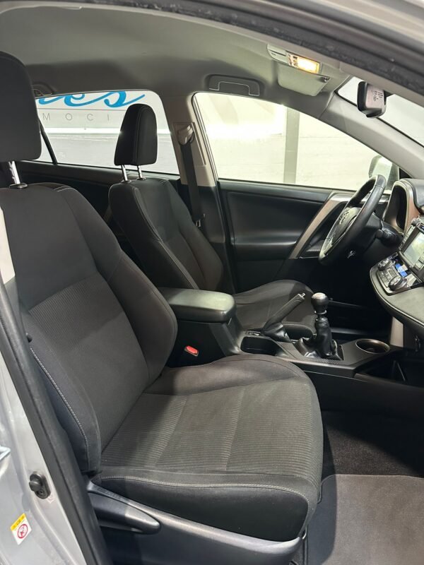 TOYOTA RAV 4 150D AWD Advance