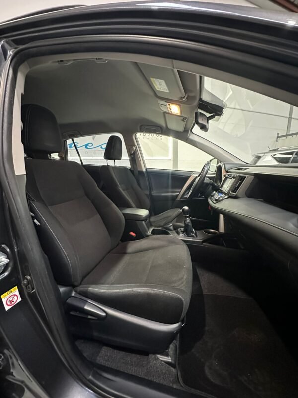 TOYOTA RAV 4 150D AWD Advance