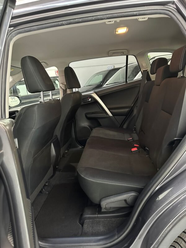 TOYOTA RAV 4 150D AWD Advance