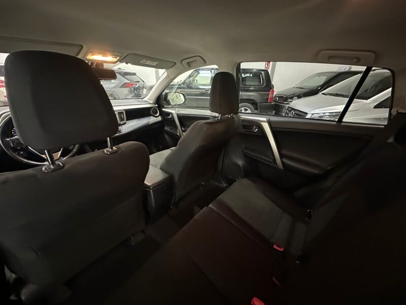 TOYOTA RAV 4 150D AWD Advance