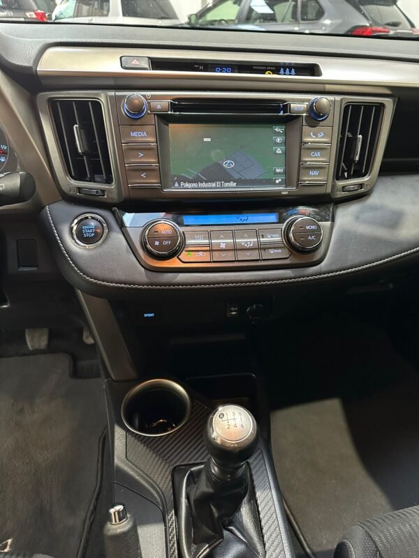 TOYOTA RAV 4 150D AWD Advance