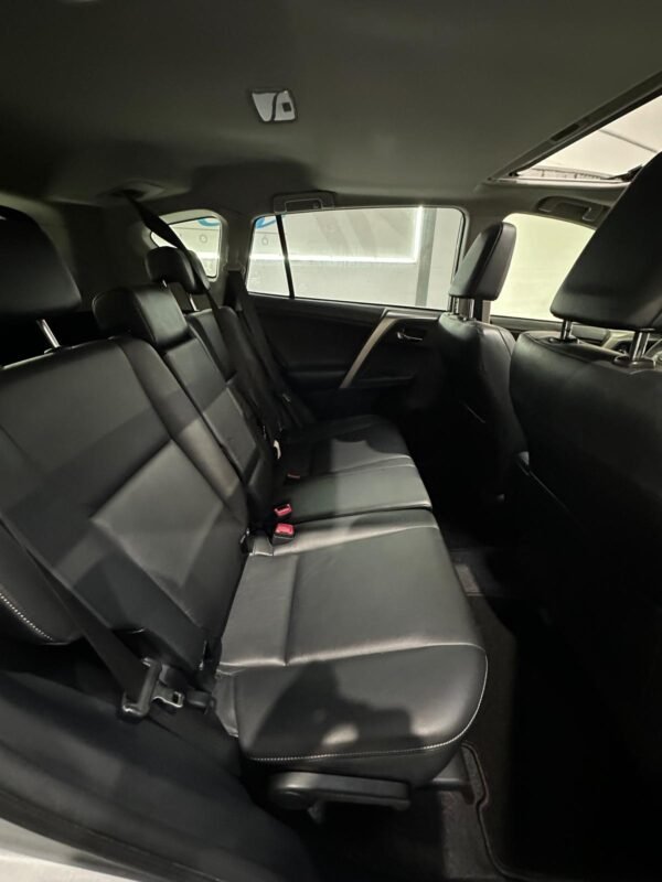 TOYOTA RAV 4 150D AWD Advance