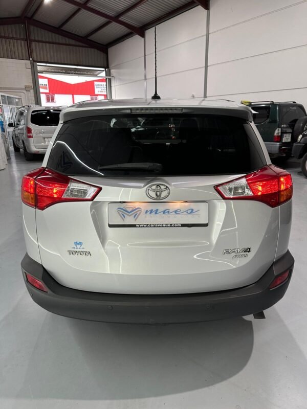 TOYOTA RAV 4 150D AWD Advance