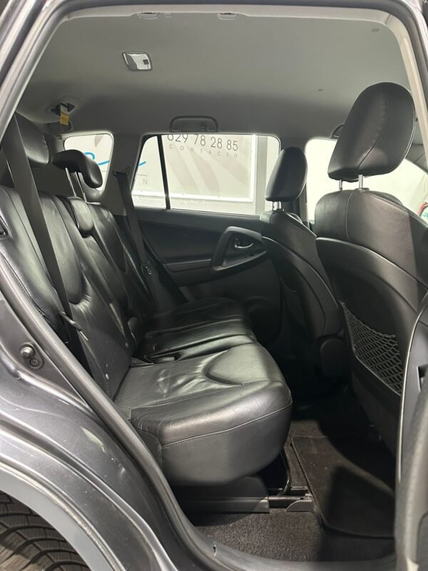 TOYOTA RAV 4 150D AWD Advance