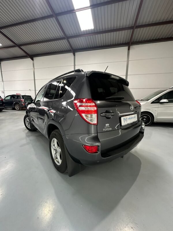 TOYOTA RAV 4 150D AWD Advance
