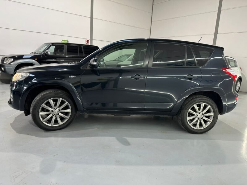 TOYOTA RAV 4 150D AWD Advance