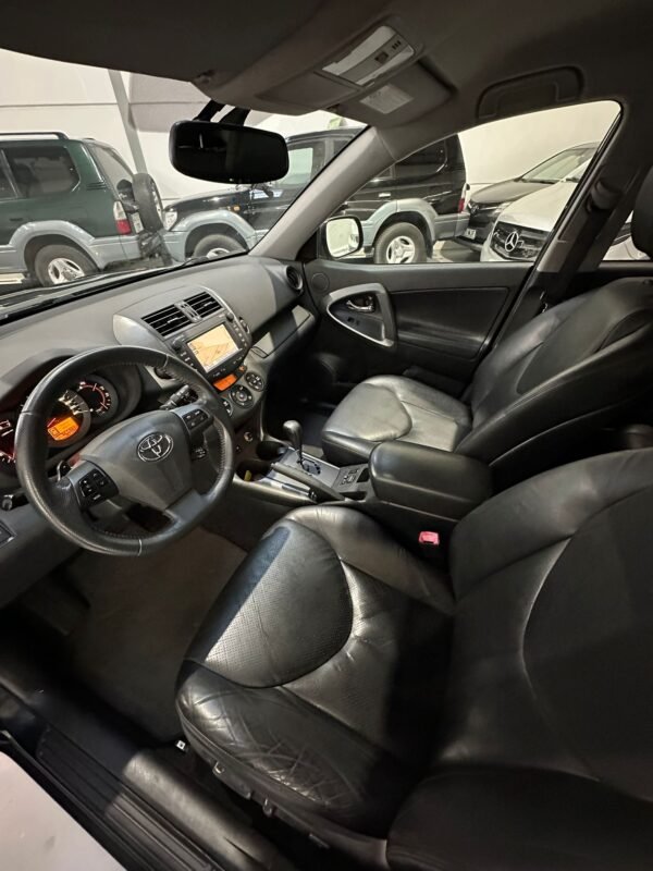 TOYOTA RAV 4 150D AWD Advance