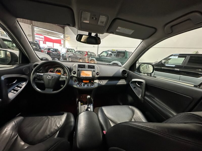 TOYOTA RAV 4 150D AWD Advance