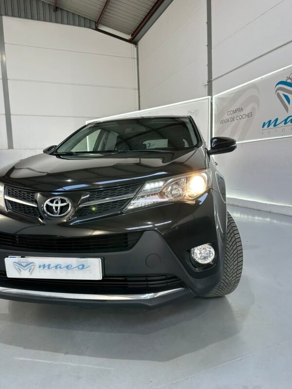 TOYOTA RAV 4 150D AWD Advance