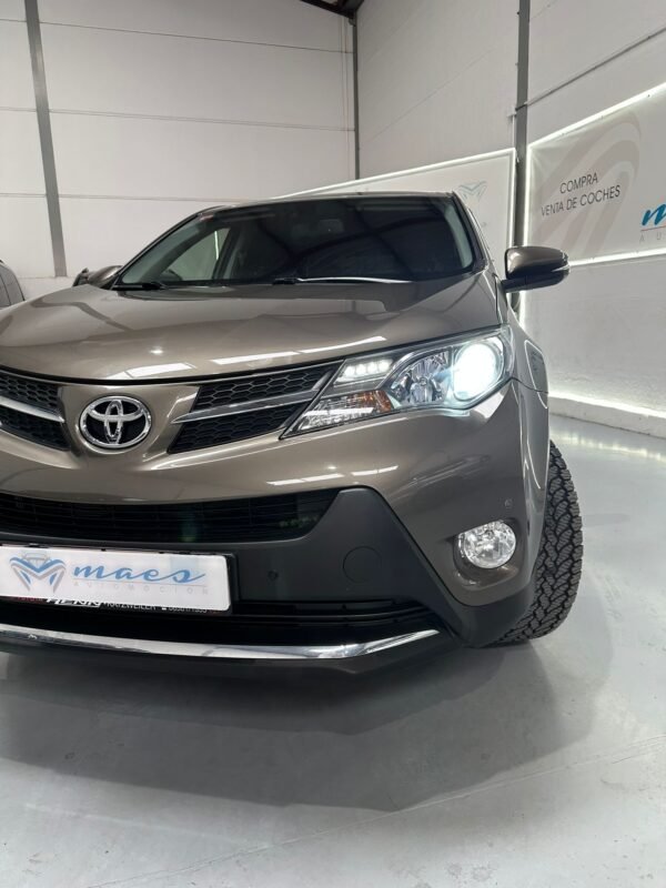 TOYOTA RAV 4 150D AWD Advance