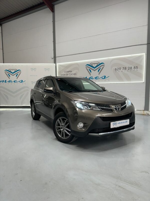 TOYOTA RAV 4 150D AWD Advance
