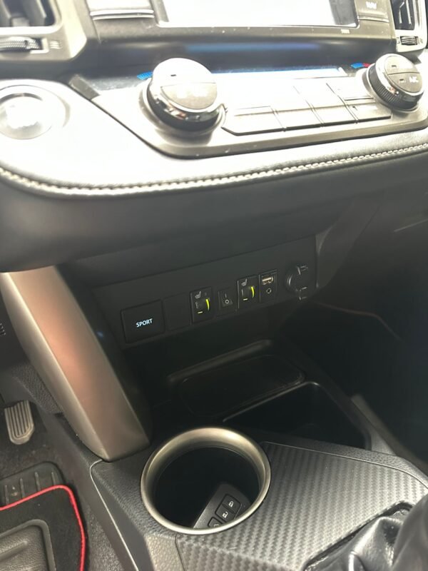 TOYOTA RAV 4 150D AWD Advance