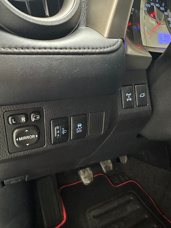 TOYOTA RAV 4 150D AWD Advance