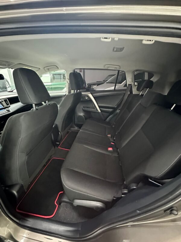 TOYOTA RAV 4 150D AWD Advance