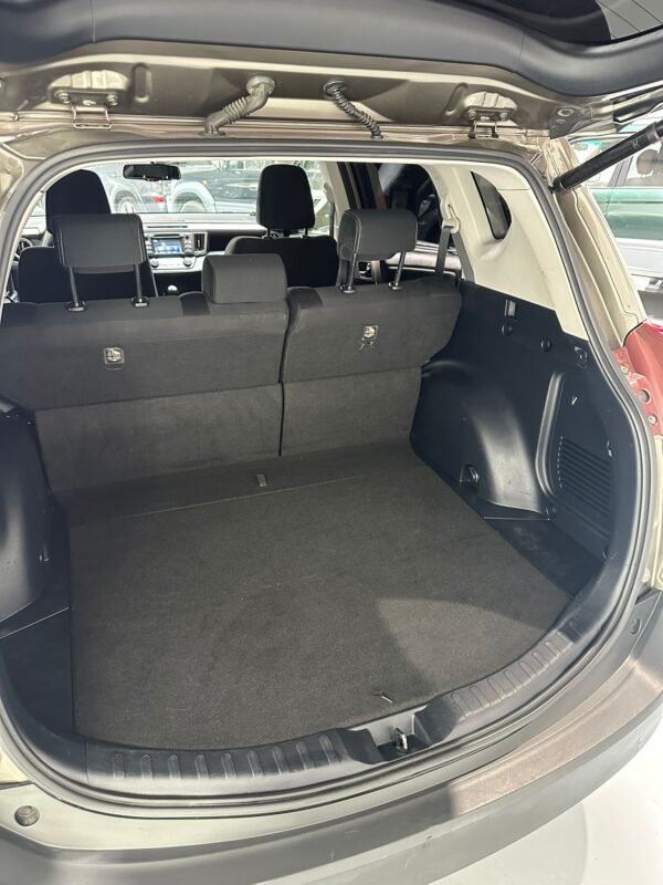 TOYOTA RAV 4 150D AWD Advance