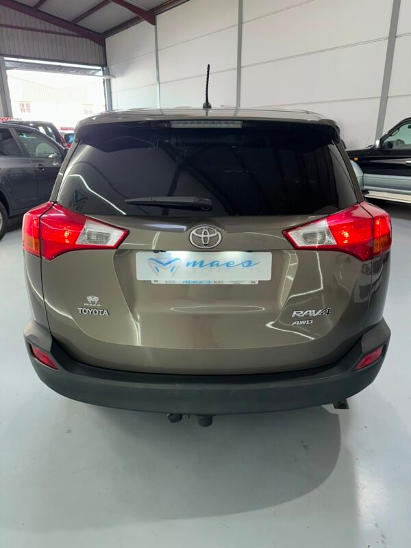 TOYOTA RAV 4 150D AWD Advance