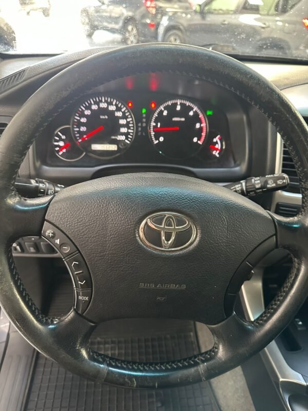 TOYOTA LAND CRUISER 3.0 D4D VX