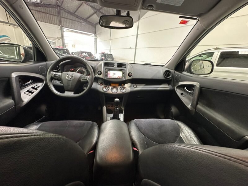 TOYOTA RAV 4 150D AWD Advance