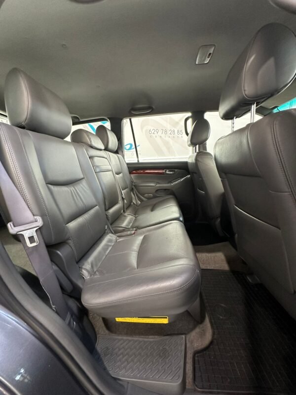 TOYOTA LAND CRUISER 3.0 D4D VX