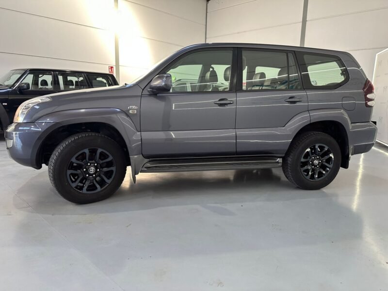 TOYOTA LAND CRUISER 3.0 D4D VX