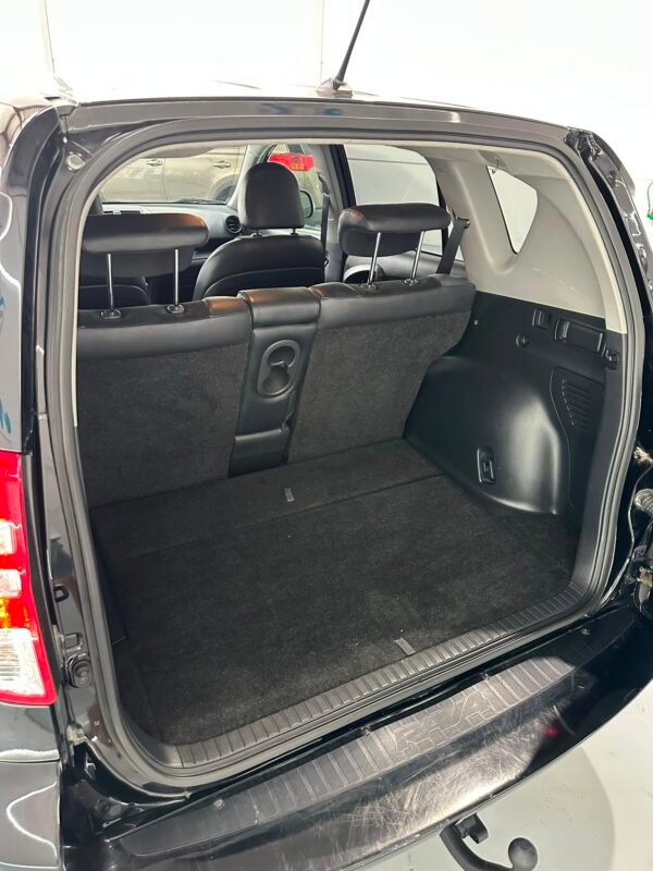 TOYOTA RAV 4 150D AWD Advance