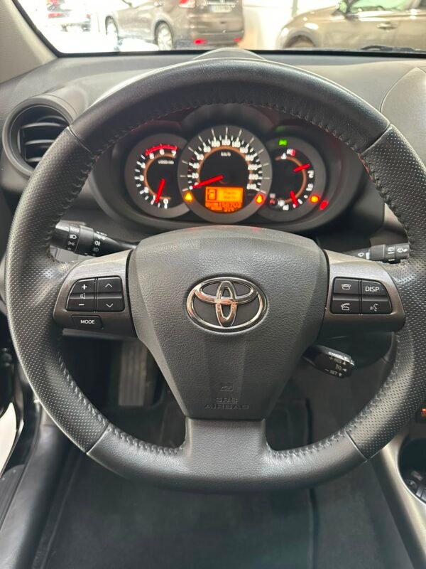 TOYOTA RAV 4 150D AWD Advance