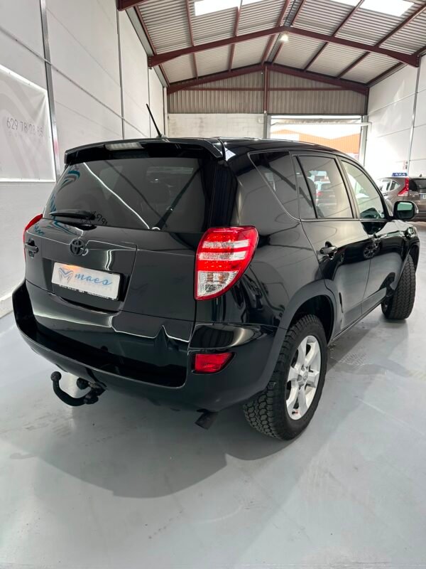 TOYOTA RAV 4 150D AWD Advance