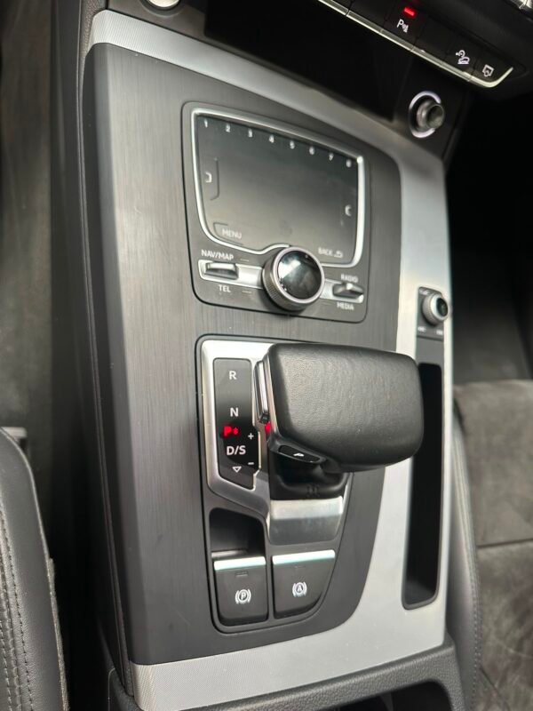 AUDI Q5 3.0 TDI 286 CV quattro tiptronic