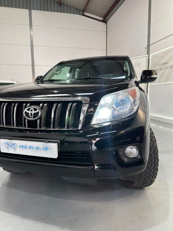 TOYOTA LAND CRUISER 3.0 D4D VX