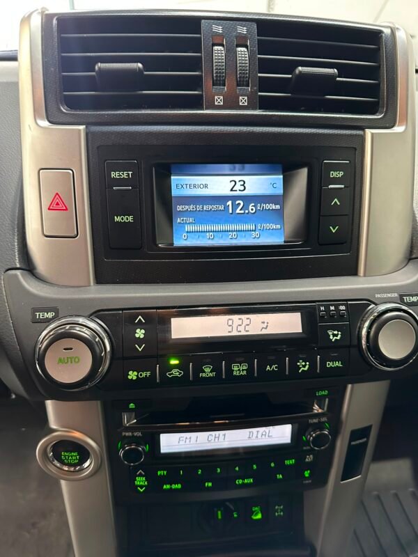TOYOTA LAND CRUISER 3.0 D4D VX