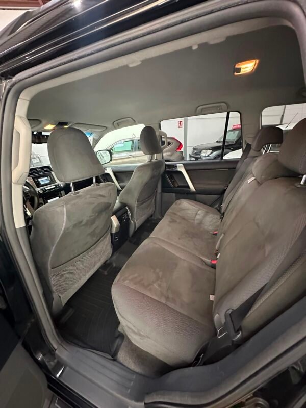 TOYOTA LAND CRUISER 3.0 D4D VX