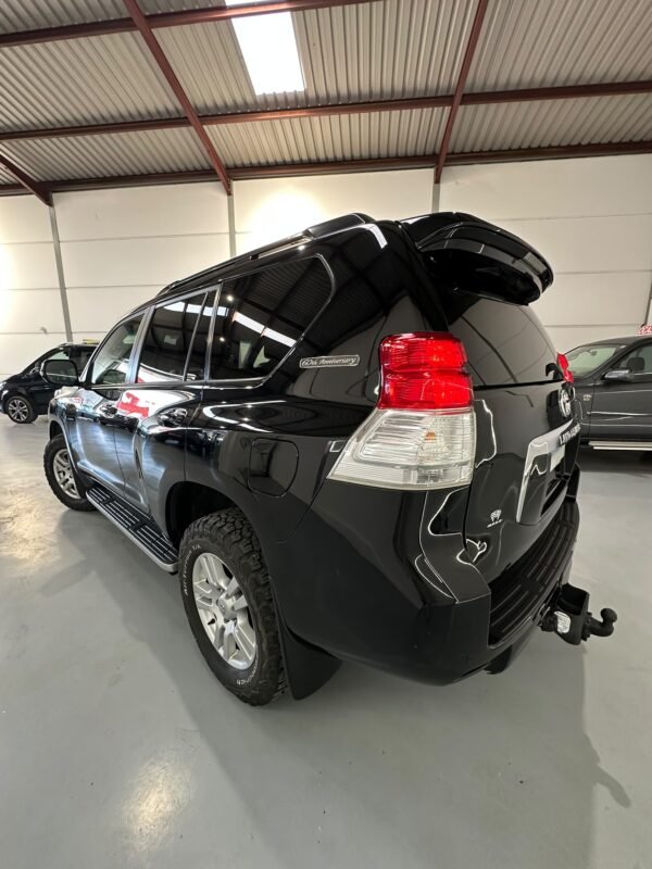 TOYOTA LAND CRUISER 3.0 D4D VX