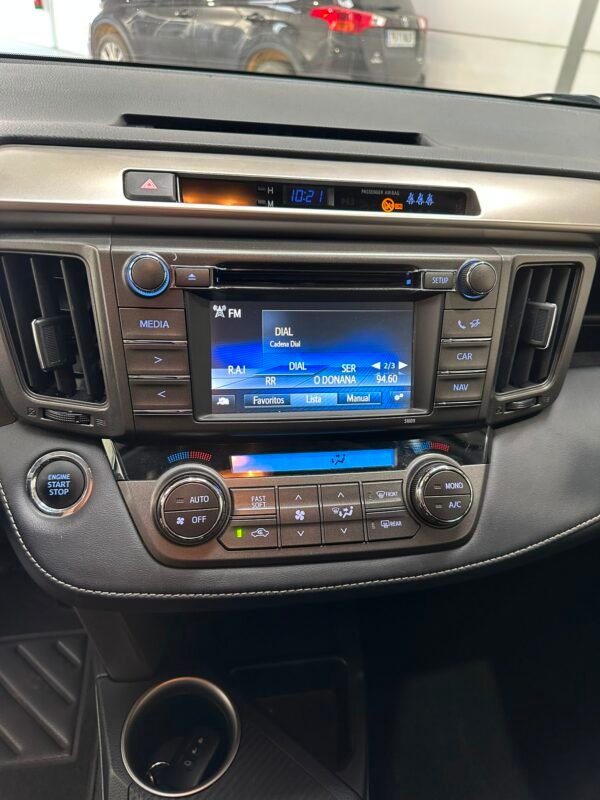 TOYOTA RAV 4 150D AWD Advance