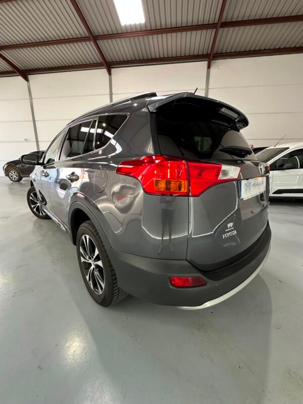 TOYOTA RAV 4 150D AWD Advance