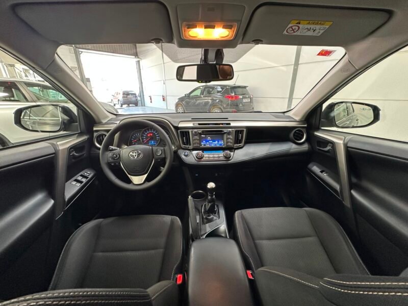 TOYOTA RAV 4 150D AWD Advance